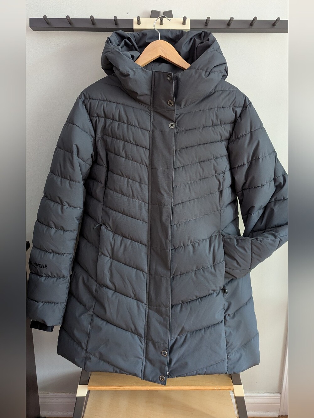 Avalanche Hooded Quilted Puffer Jacket - Charcoal Gray